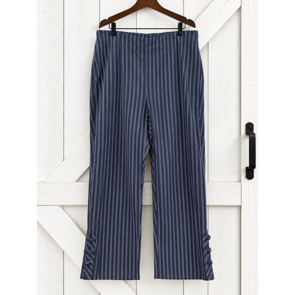 Chico's Pinstripe Pants Size 4 US 20 Navy Button Hem Crop Pull On Tapered Leg